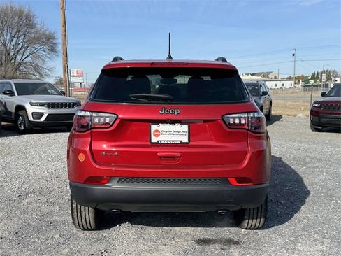 New 2026 Jeep Compass Latitude image 21