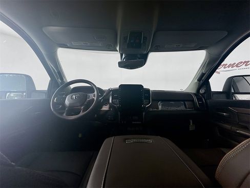 New 2026 RAM 3500 Longhorn image 9