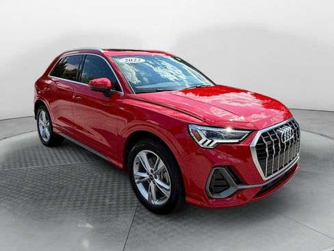 Used 2022 Audi Q3 2.0T Premium Plus AWD/4WD image 1