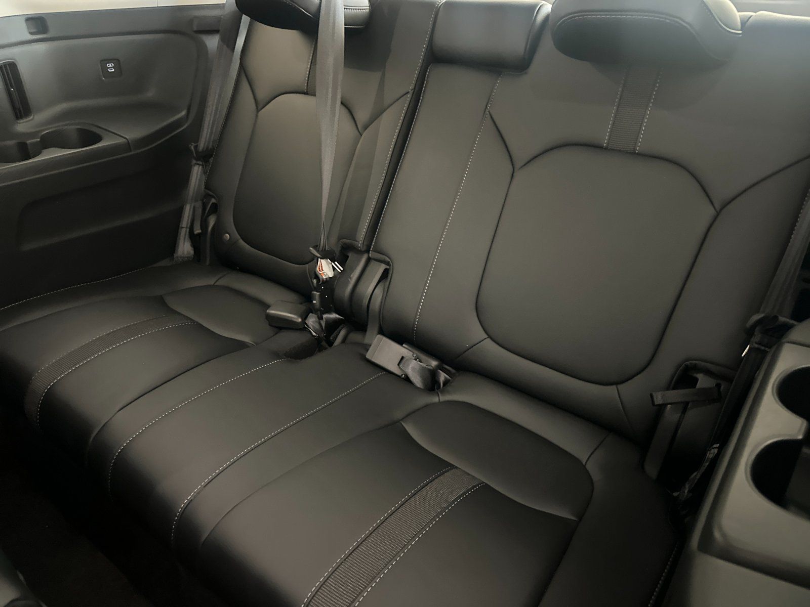 Used 2025 Honda Pilot Touring image 15