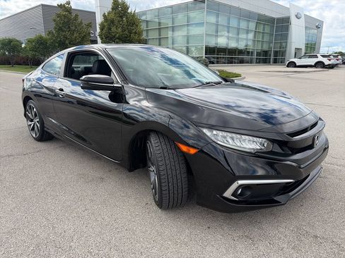 Used 2020 Honda Civic Touring image 1
