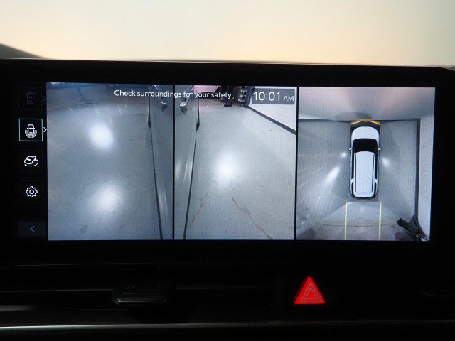 Used 2025 Kia Carnival SX Prestige FWD image 35