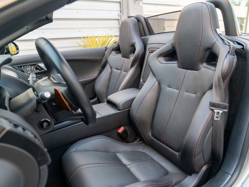 Used 2014 Jaguar F-TYPE S RWD image 12
