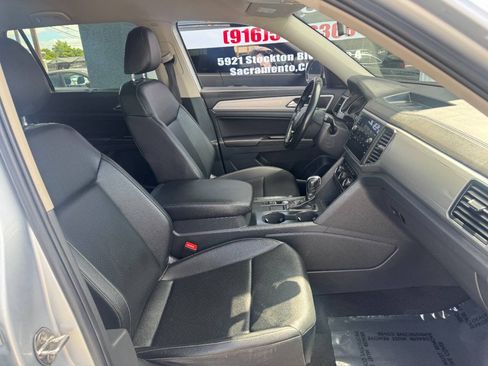 Used 2018 Volkswagen Atlas SE FWD image 13