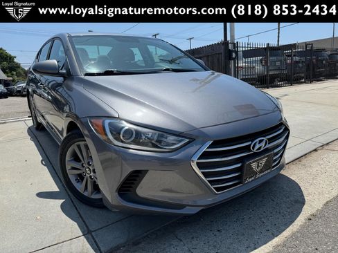 Used 2018 Hyundai Elantra SEL image 1