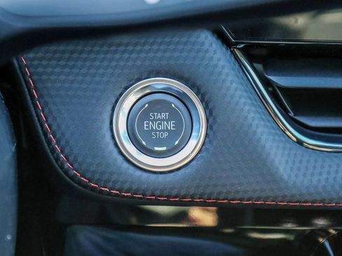 New 2026 Chevrolet Equinox RS w/ LPO, Floor Liner Package image 33