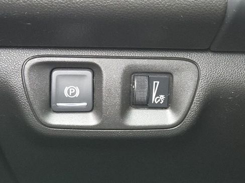 Used 2020 GMC Acadia SLT image 10