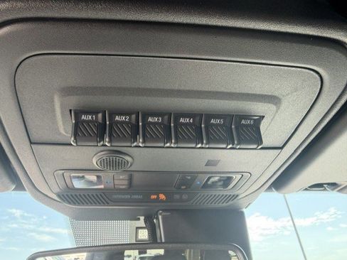 Used 2024 Ford Bronco Wildtrak AWD/4WD image 24