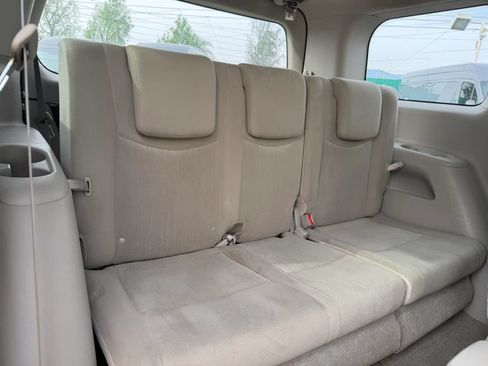 Used 2016 Nissan Quest SV FWD image 18