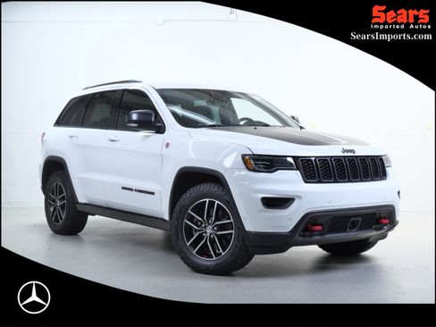 Used 2018 Jeep Grand Cherokee Trailhawk w/ Trailhawk Luxury Group AWD/4WD image 1