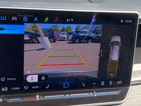 Certified 2025 Volkswagen Tiguan S AWD/4WD image 16