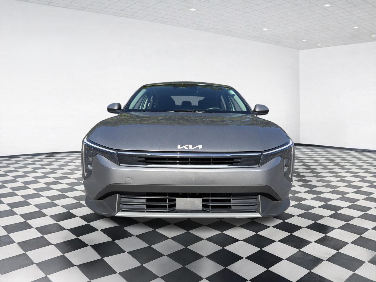 Used 2025 Kia K4 EX FWD image 2