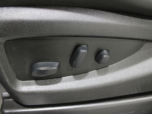 Used 2019 Chevrolet Silverado 2500 High Country w/ Duramax Plus Package image 4