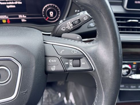 Used 2018 Audi Q5 2.0T w/ Premium Plus Package image 22