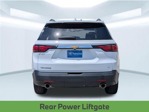 Used 2023 Chevrolet Traverse LT FWD image 5