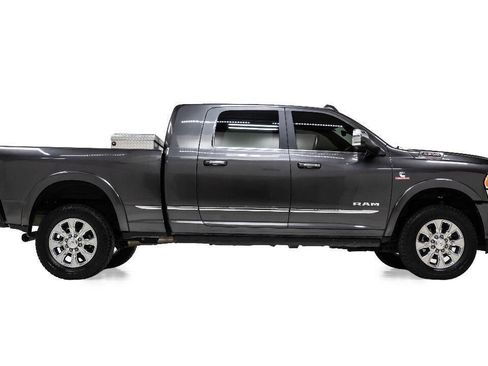 Used 2020 RAM 2500 Limited AWD/4WD image 5