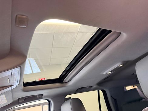 Used 2020 Chevrolet Tahoe LT RWD image 39