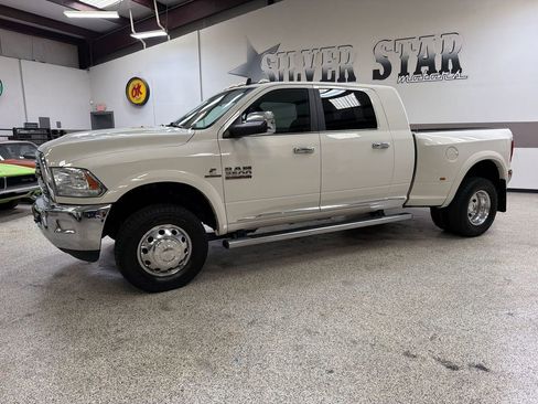 Used 2017 RAM 3500 Laramie Longhorn AWD/4WD image 2