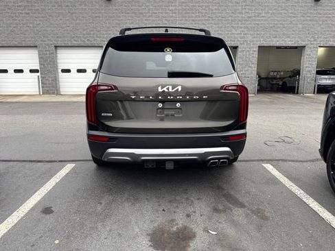 Certified 2022 Kia Telluride SX w/ SX Prestige Package AWD/4WD image 4