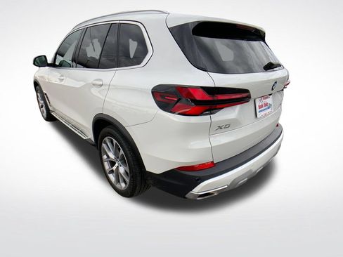 Used 2026 BMW X5 xDrive40i AWD/4WD image 3
