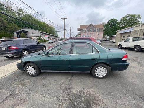 Used 2002 Honda Accord LX image 4