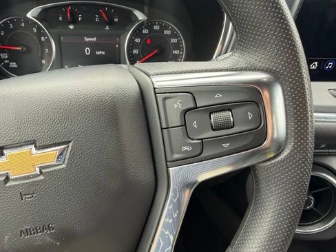 Certified 2025 Chevrolet Blazer LT AWD/4WD image 21