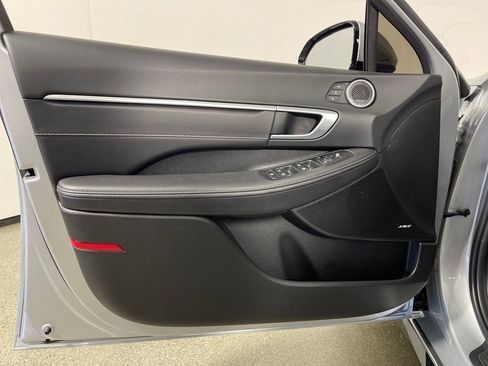 Certified 2024 Hyundai Sonata Limited image 19