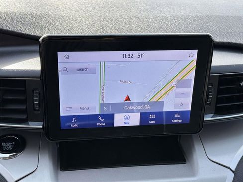 Used 2023 Ford Explorer XLT w/ Equipment Group 202A image 19