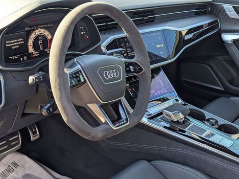 Used 2025 Audi RS 6 performance image 10