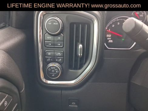 Used 2021 Chevrolet Silverado 1500 LTZ AWD/4WD image 19