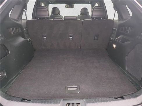 Used 2019 Ford Edge ST w/ Equipment Group 401A image 6