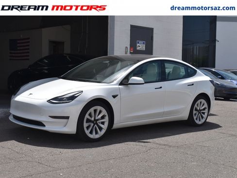 Used 2023 Tesla Model 3 Standard Range RWD image 1