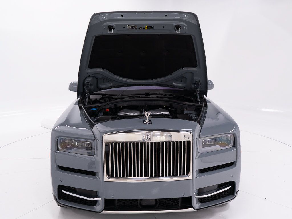 Certified 2022 Rolls-Royce Cullinan w/ Technology Package AWD/4WD image 53