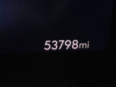 Used 2024 Buick Encore GX Sport Touring w/ Comfort Package image 27