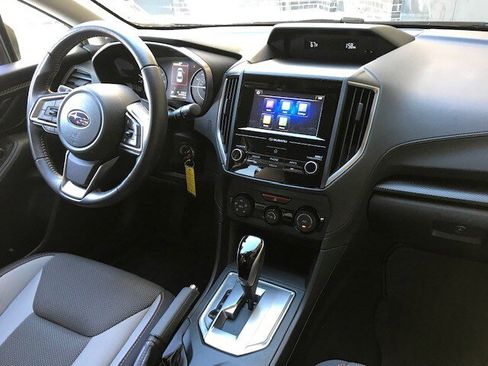 Used 2018 Subaru Crosstrek 2.0i Premium image 8