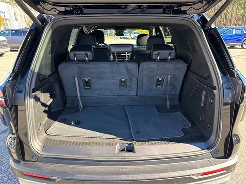 Certified 2025 Chevrolet Traverse LT image 21