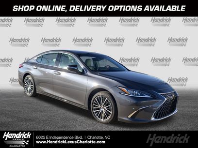 Used 2025 Lexus ES 350 w/ Premium Package