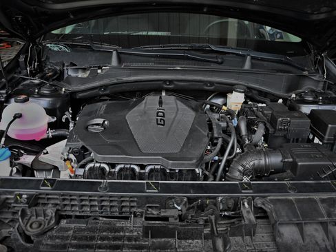 Used 2026 Kia Sportage LX image 18