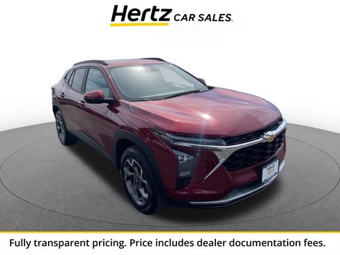 Used 2025 Chevrolet Trax LT w/ LT Convenience Package FWD image 1