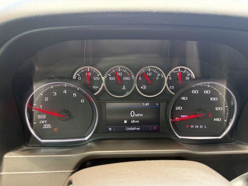 Used 2020 Chevrolet Silverado 1500 LT RWD image 14