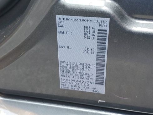 New 2025 Nissan Altima 2.5 SL FWD image 12