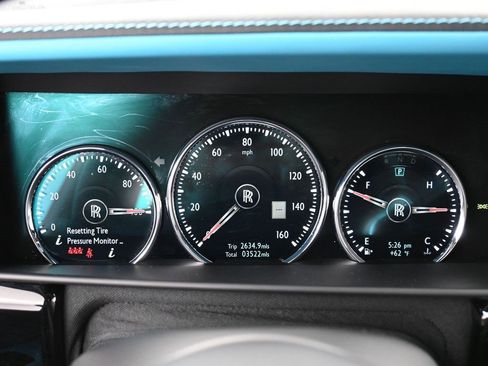 Used 2024 Rolls-Royce Cullinan Black Badge w/ Driver's Package image 19