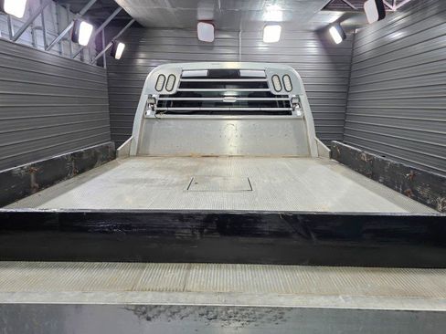 Used 2020 RAM 5500 Tradesman w/ Chrome Appearance Group image 10