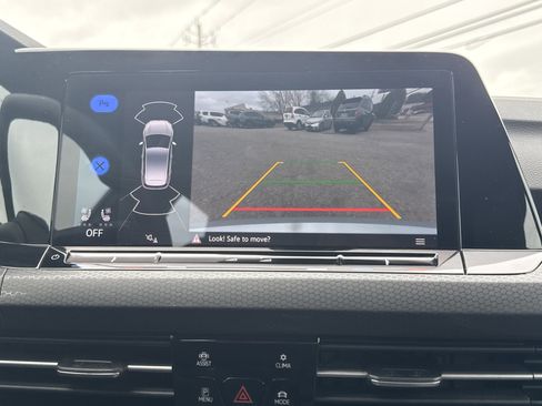 Used 2022 Volkswagen GTI SE image 36