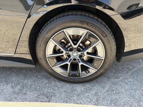 Used 2023 BMW i4 eDrive35 RWD image 6