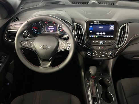 Used 2024 Chevrolet Equinox RS image 15