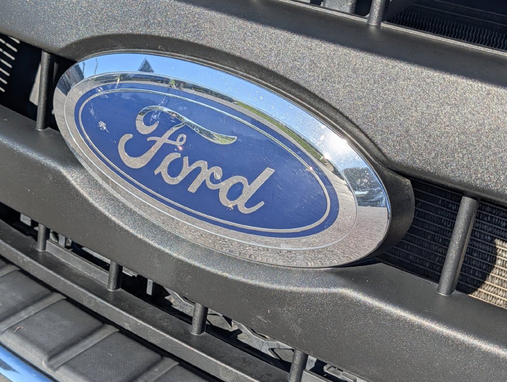 Used 2021 Ford F250 XL w/ Power Equipment Group AWD/4WD image 34
