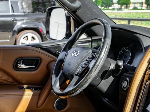 Used 2021 INFINITI QX80 Sensory w/ All-Season Package RWD image 16