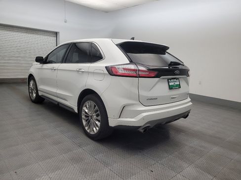 Used 2020 Ford Edge Titanium w/ Equipment Group 301A FWD image 5