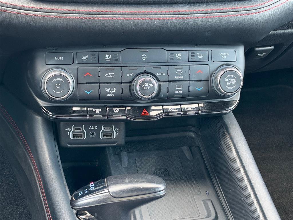 Used 2023 Dodge Durango R/T AWD/4WD image 18